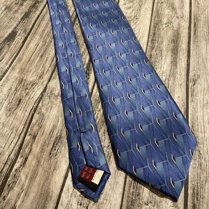 Handmade all silk tie